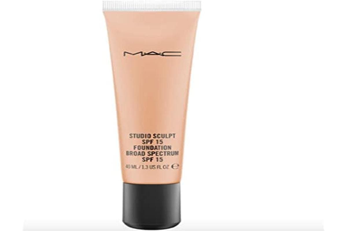 MAC STUDIO SCULPT SPF 15 FOUNDATION