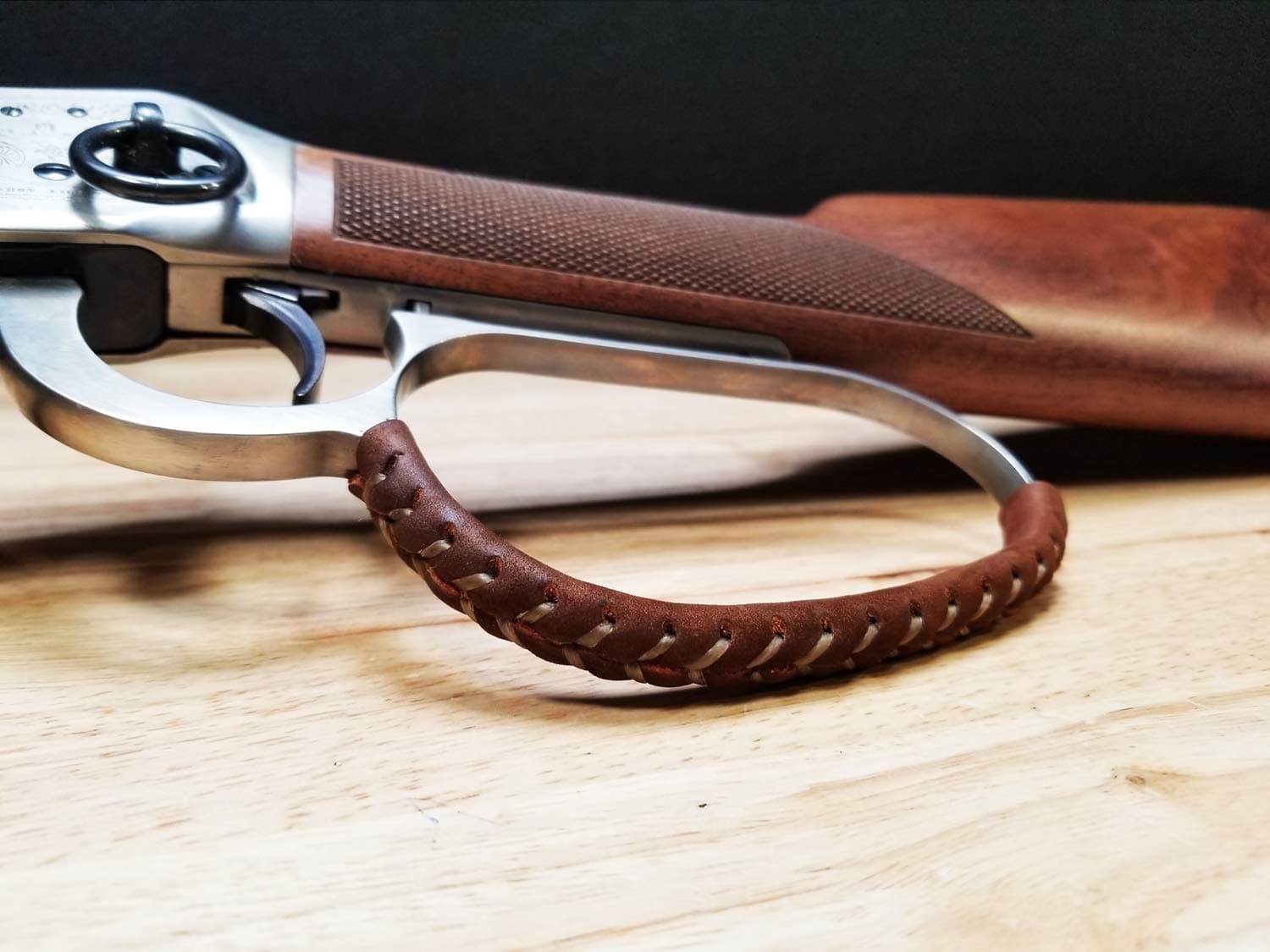 D4 Guns Handcrafted Large Loop Leather Lever Wrap (Light Brown/Dark Brown)