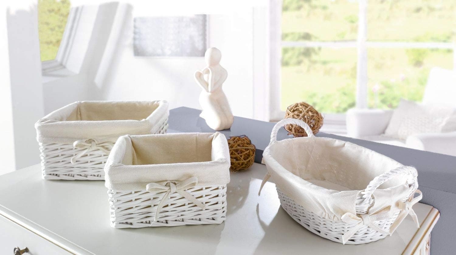 Frank Flechtwaren Bread Basket Oval White