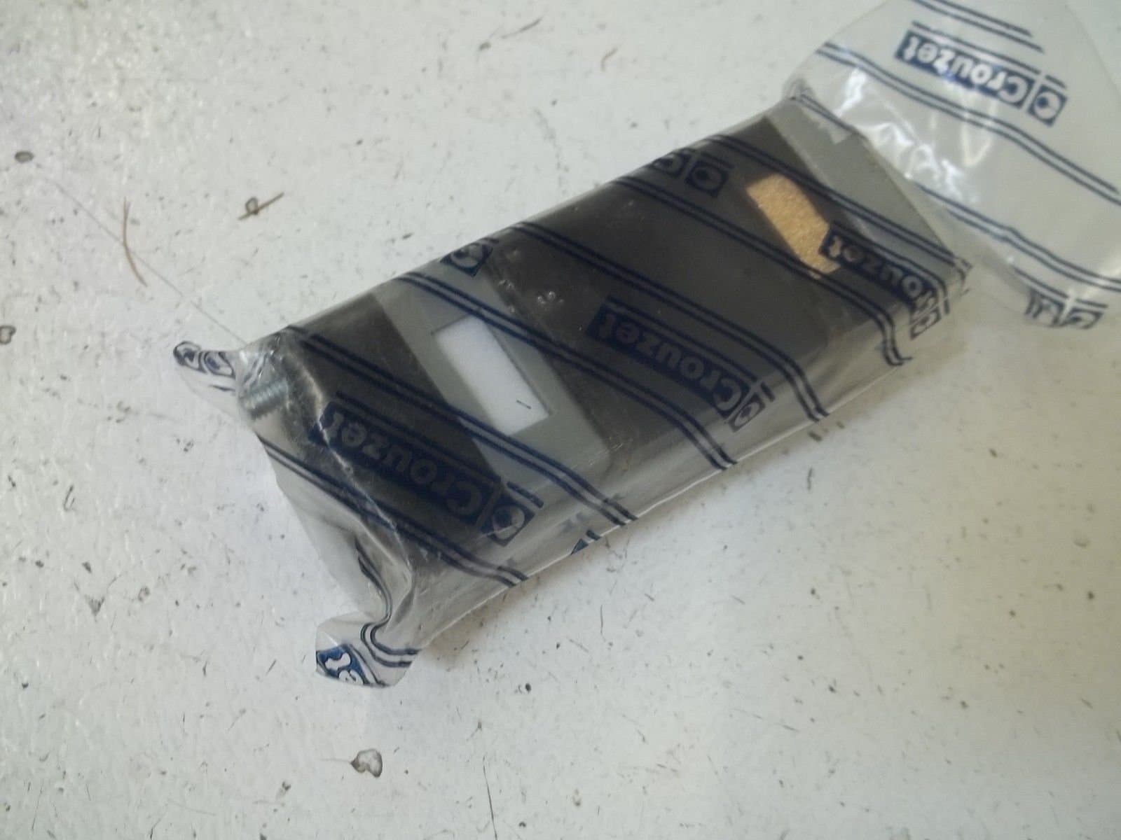 CROUZET CONTROL TECHNOLOGIES 81507540 TIMER, FIXED, 8BAR, 0.1S